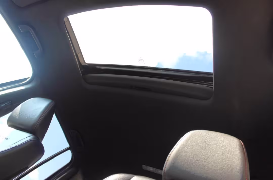 2019 Honda Ridgeline - 5FPYK3F81KB019101 - Image #18