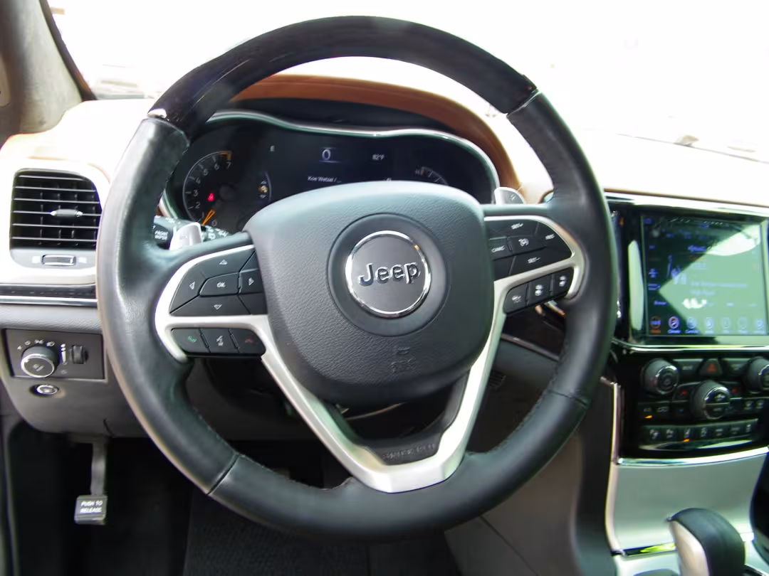 2019 Jeep Grand Cherokee - 1C4RJFJG5KC785572 - Image #22