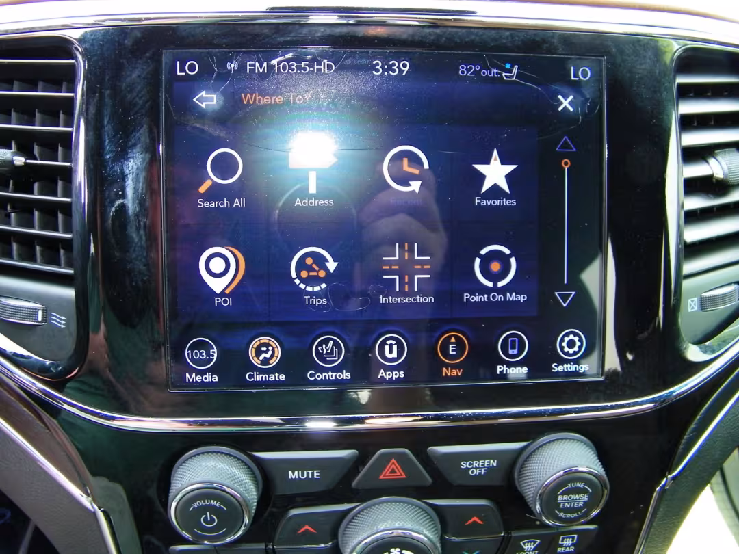 2019 Jeep Grand Cherokee - 1C4RJFJG5KC785572 - Image #29