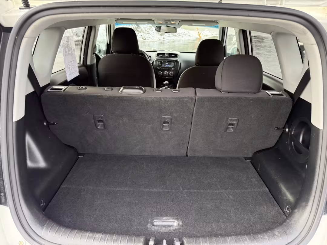 2019 Kia Soul - KNDJN2A20K7674774 - Image #15