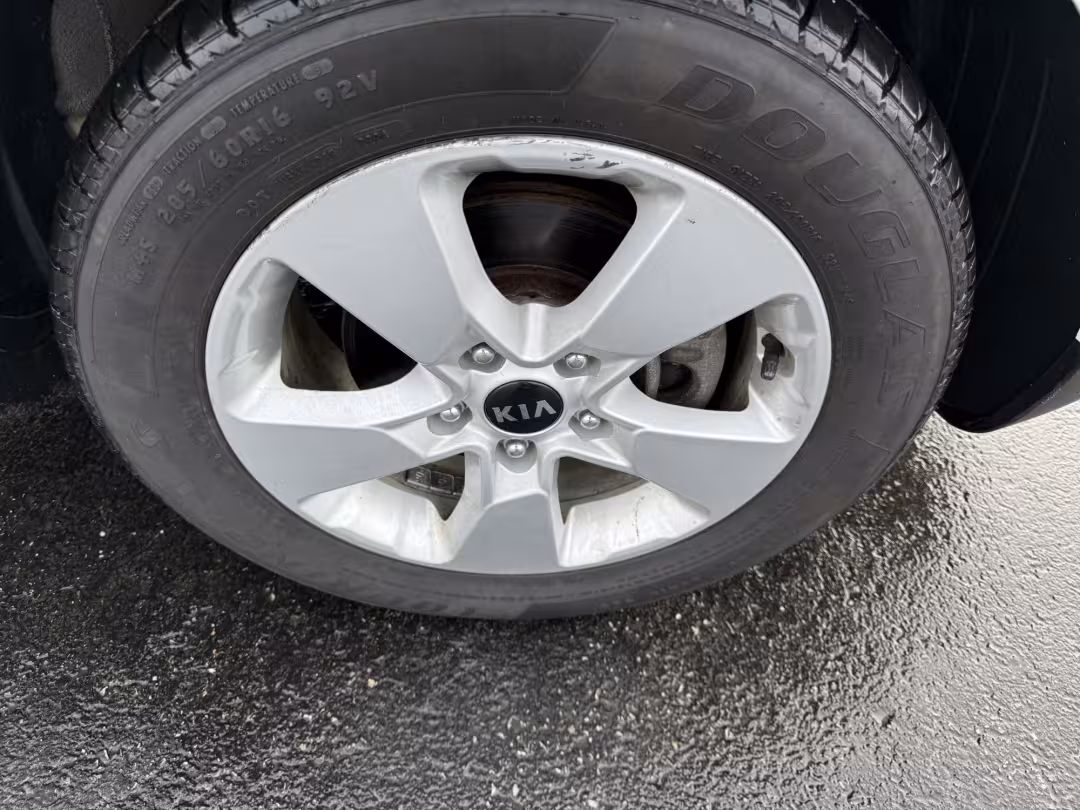 2019 Kia Soul - KNDJN2A20K7674774 - Image #17
