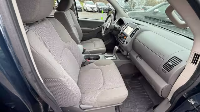 2019 Nissan Frontier - 1N6DD0EV9KN738313 - Image #32