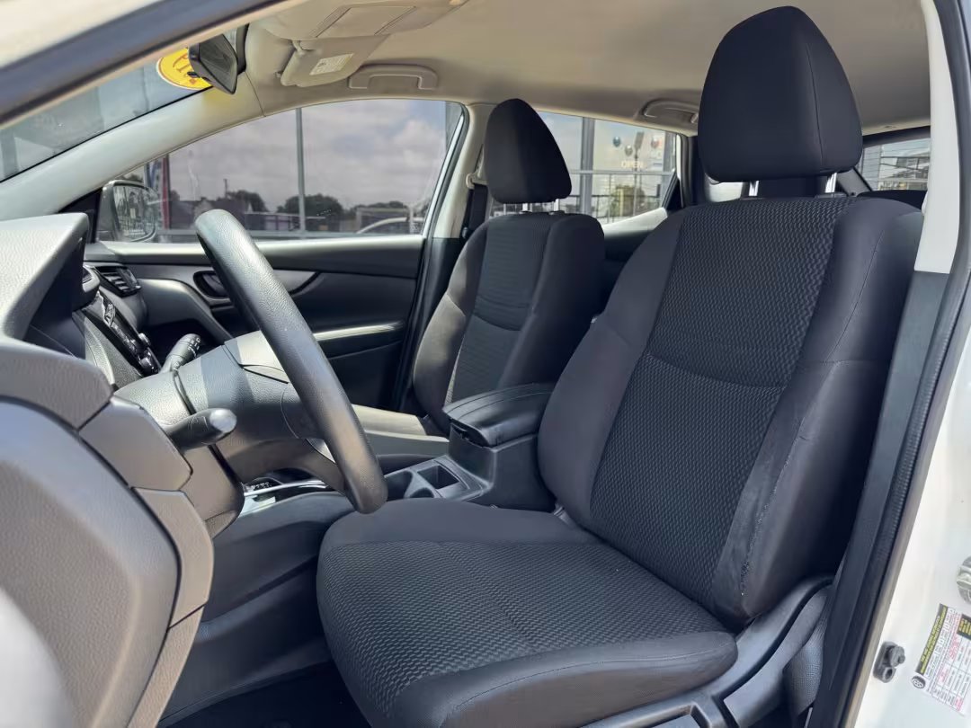 2019 Nissan Rogue Sport - JN1BJ1CR9KW335637 - Image #10