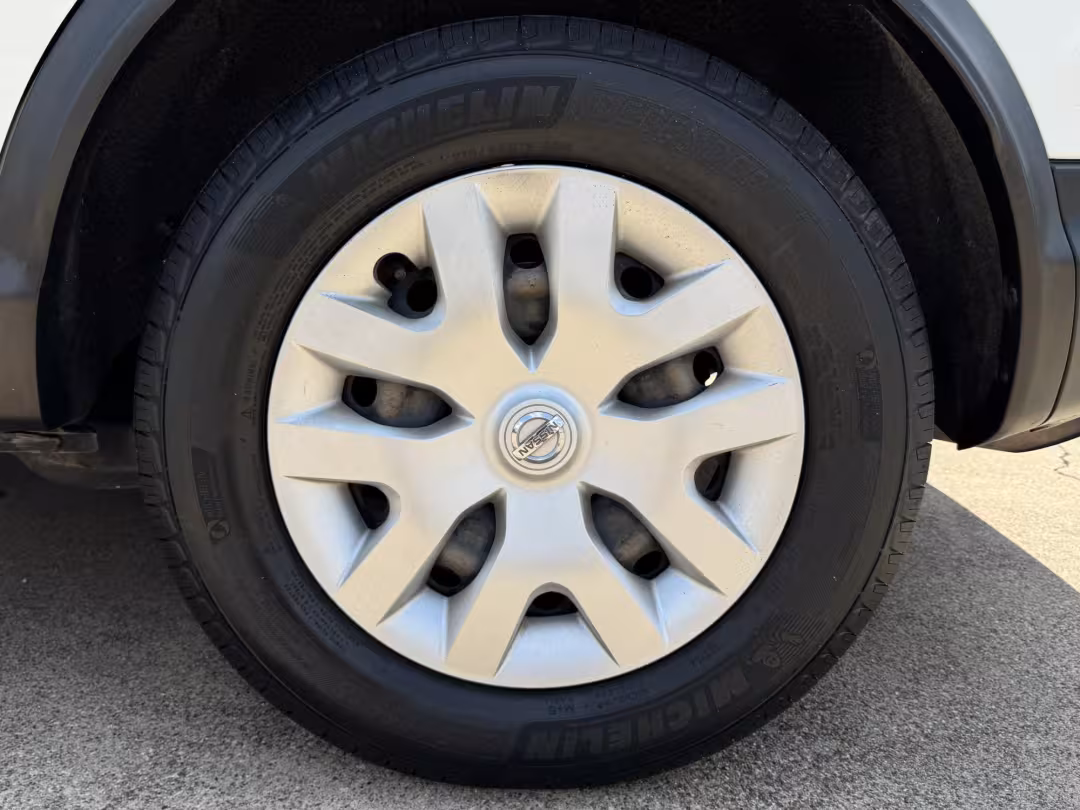 2019 Nissan Rogue Sport - JN1BJ1CR9KW335637 - Image #22
