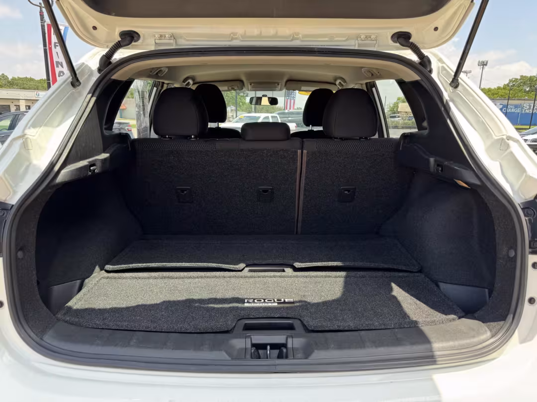 2019 Nissan Rogue Sport - JN1BJ1CR9KW335637 - Image #6