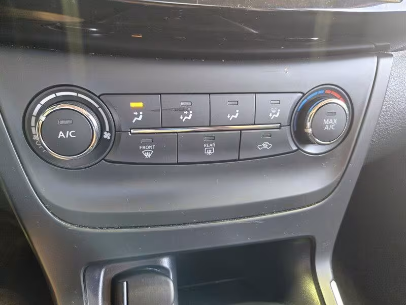 2019 Nissan Sentra - 3N1AB7AP3KY457903 - Image #18
