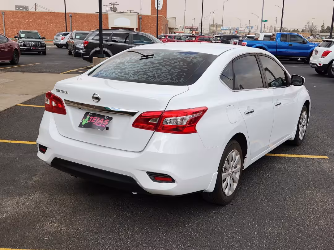 2019 Nissan Sentra - 3N1AB7AP5KY269772 - Image #2