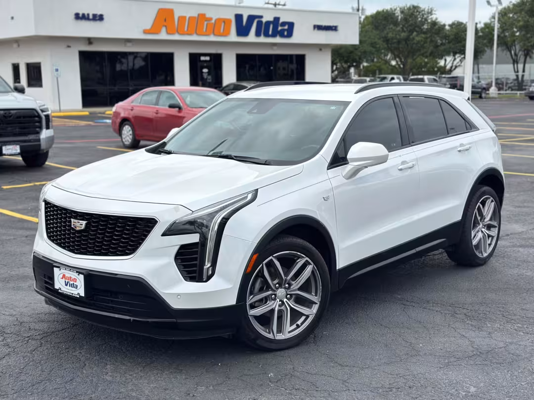 2020 Cadillac XT4 - 1GYFZER40LF054171 - Image #10