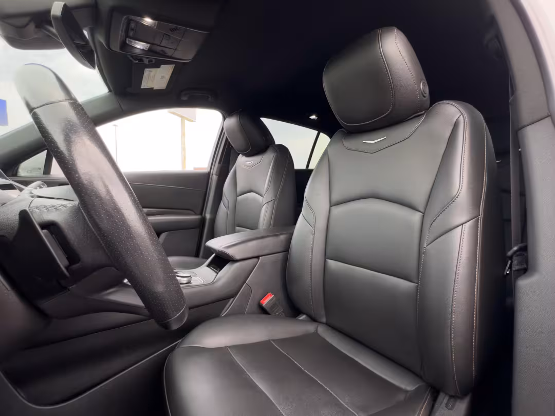 2020 Cadillac XT4 - 1GYFZER40LF054171 - Image #16