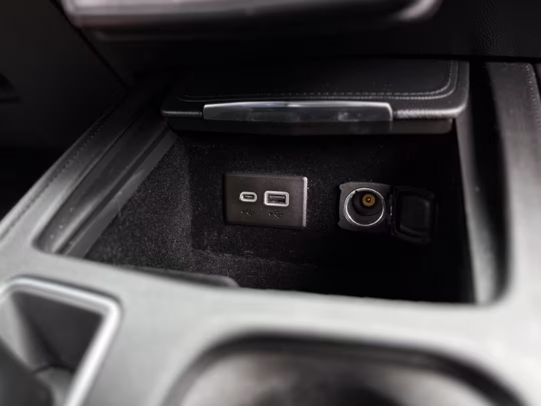2020 Cadillac XT4 - 1GYFZER40LF054171 - Image #26