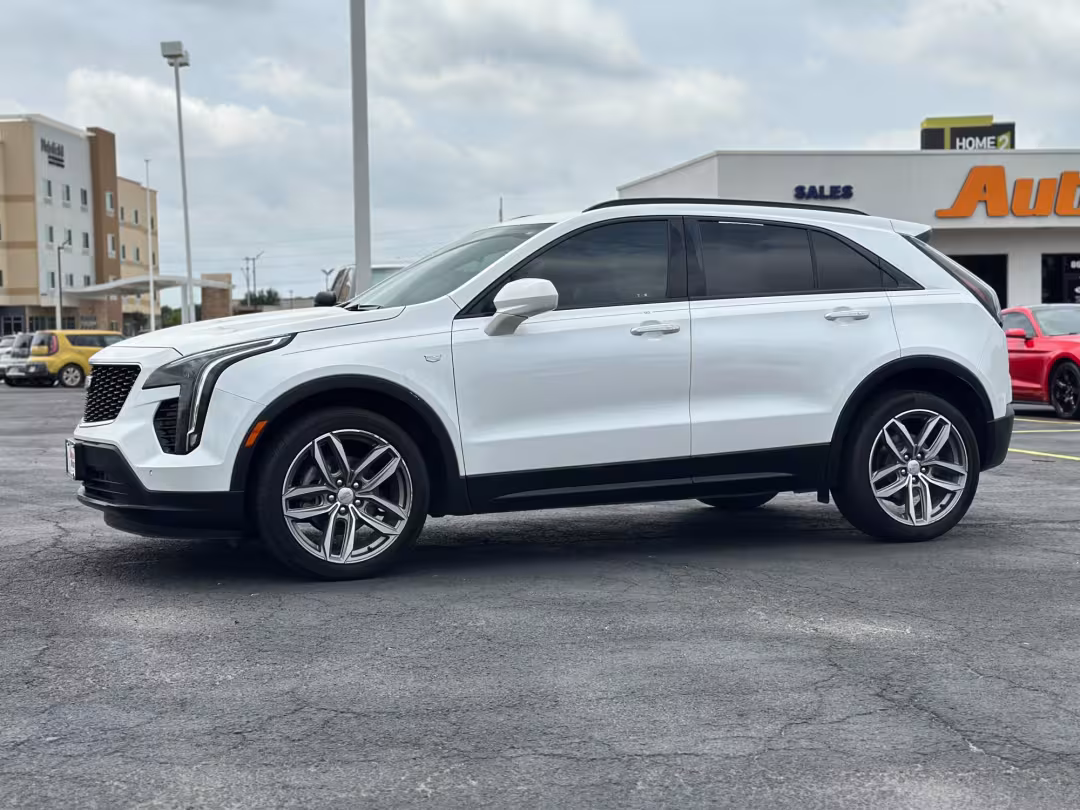 2020 Cadillac XT4 - 1GYFZER40LF054171 - Image #8