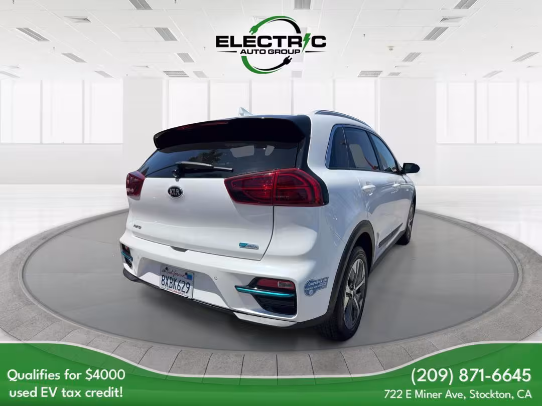2020 Kia Niro EV - KNDCE3LG8L5071575 - Image #14