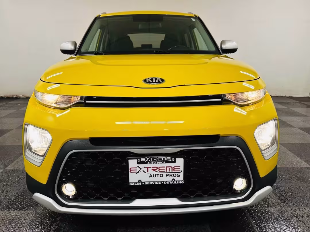 2020 Kia Soul - KNDJ23AU8L7047693 - Image #2