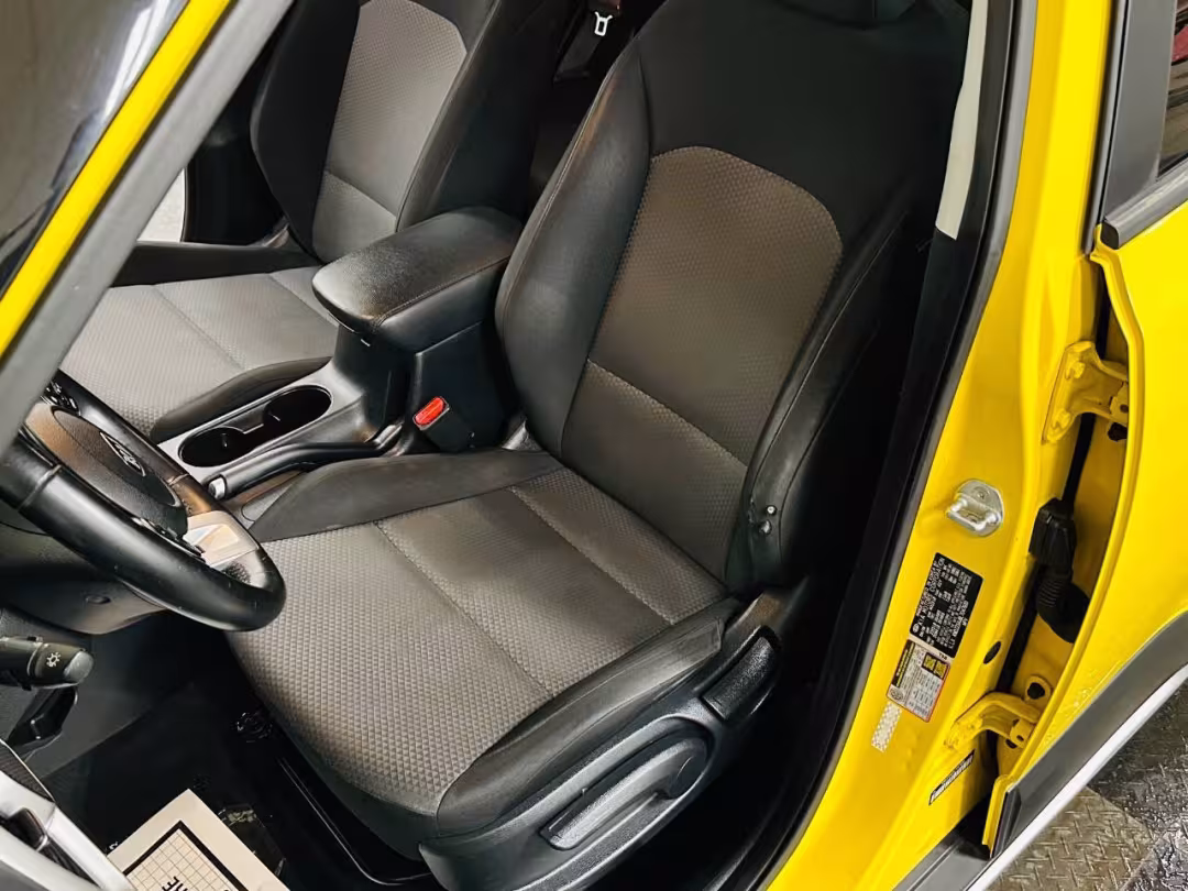 2020 Kia Soul - KNDJ23AU8L7047693 - Image #24