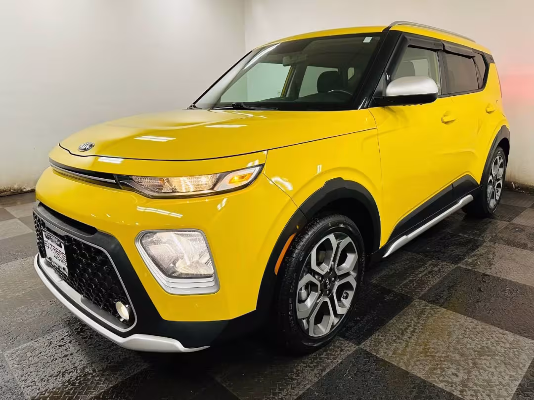 2020 Kia Soul - KNDJ23AU8L7047693 - Image #3