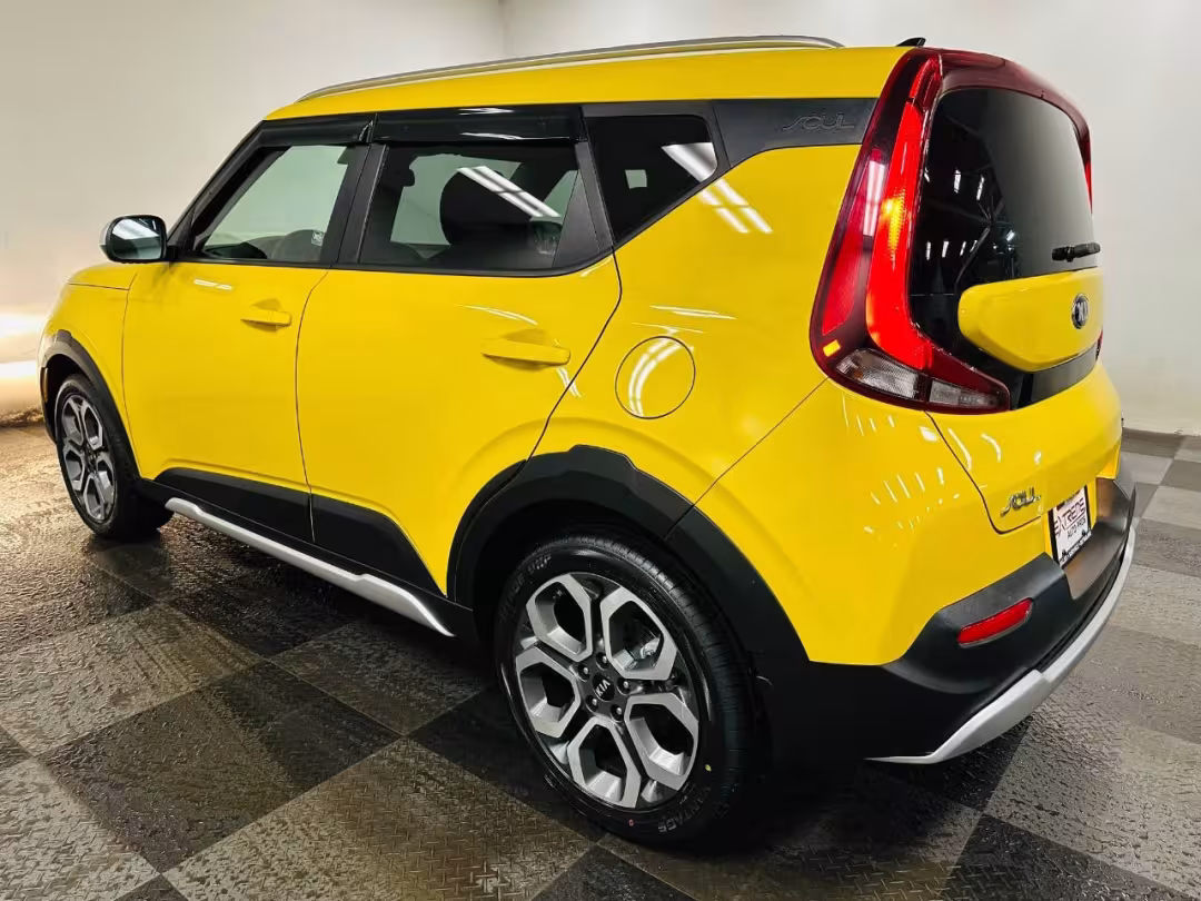 2020 Kia Soul - KNDJ23AU8L7047693 - Image #4