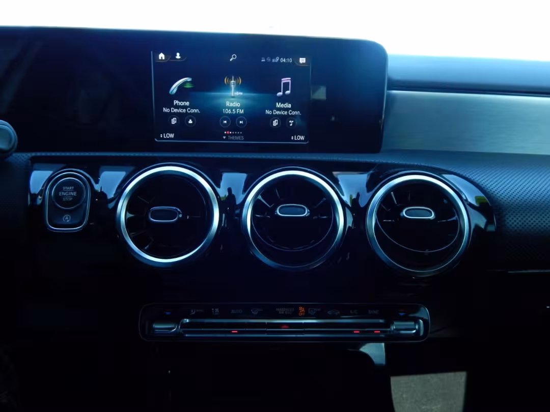 2020 Mercedes-Benz A-Class - W1K3G4EB4LJ223012 - Image #19