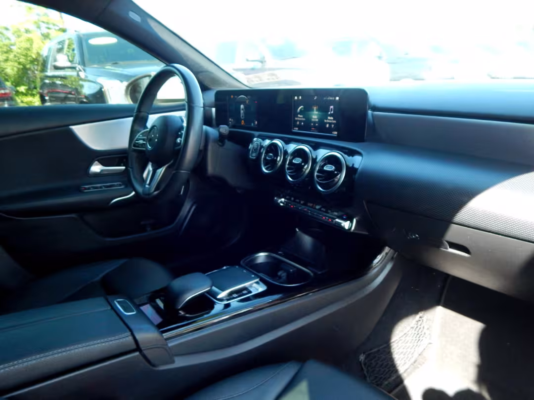 2020 Mercedes-Benz A-Class - W1K3G4EB4LJ223012 - Image #27