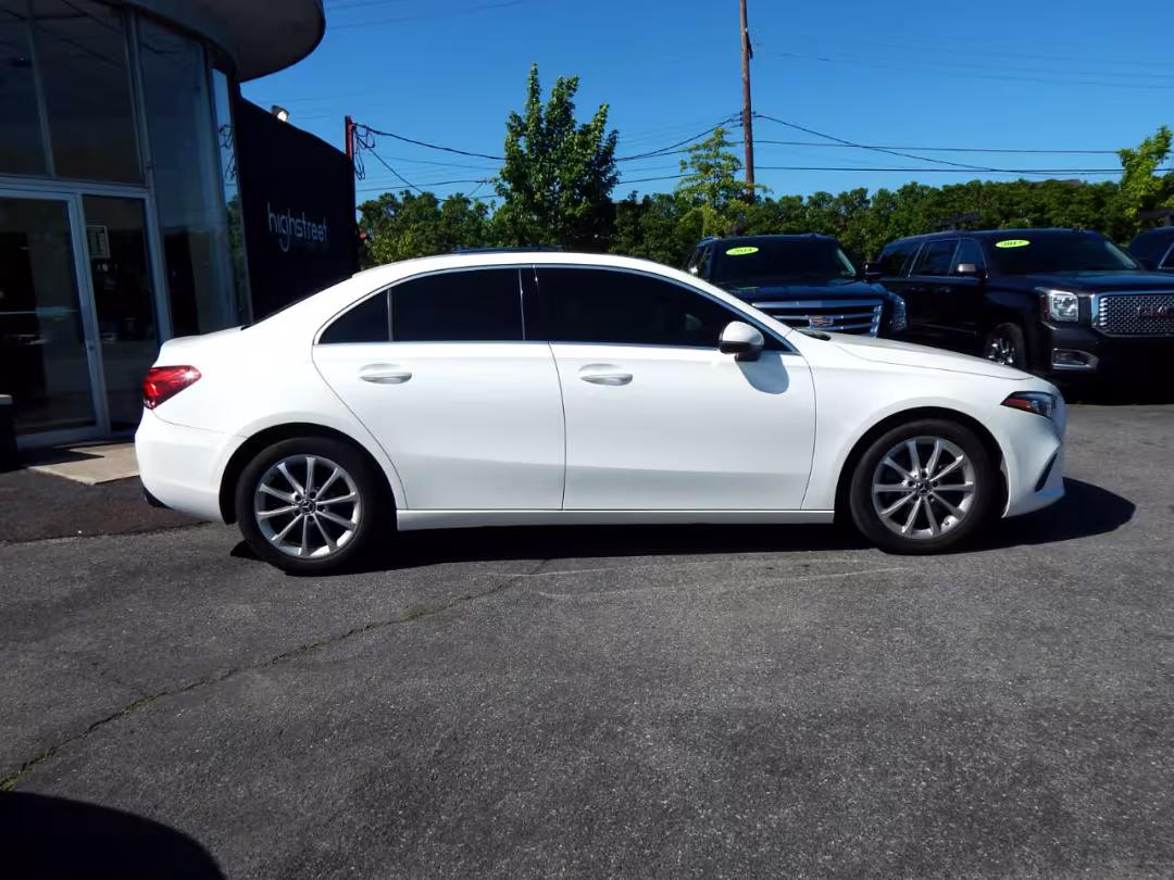 2020 Mercedes-Benz A-Class - W1K3G4EB4LJ223012 - Image #4