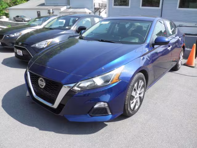 2020 Nissan Altima - 1N4BL4BV3LC247215 - Image #1