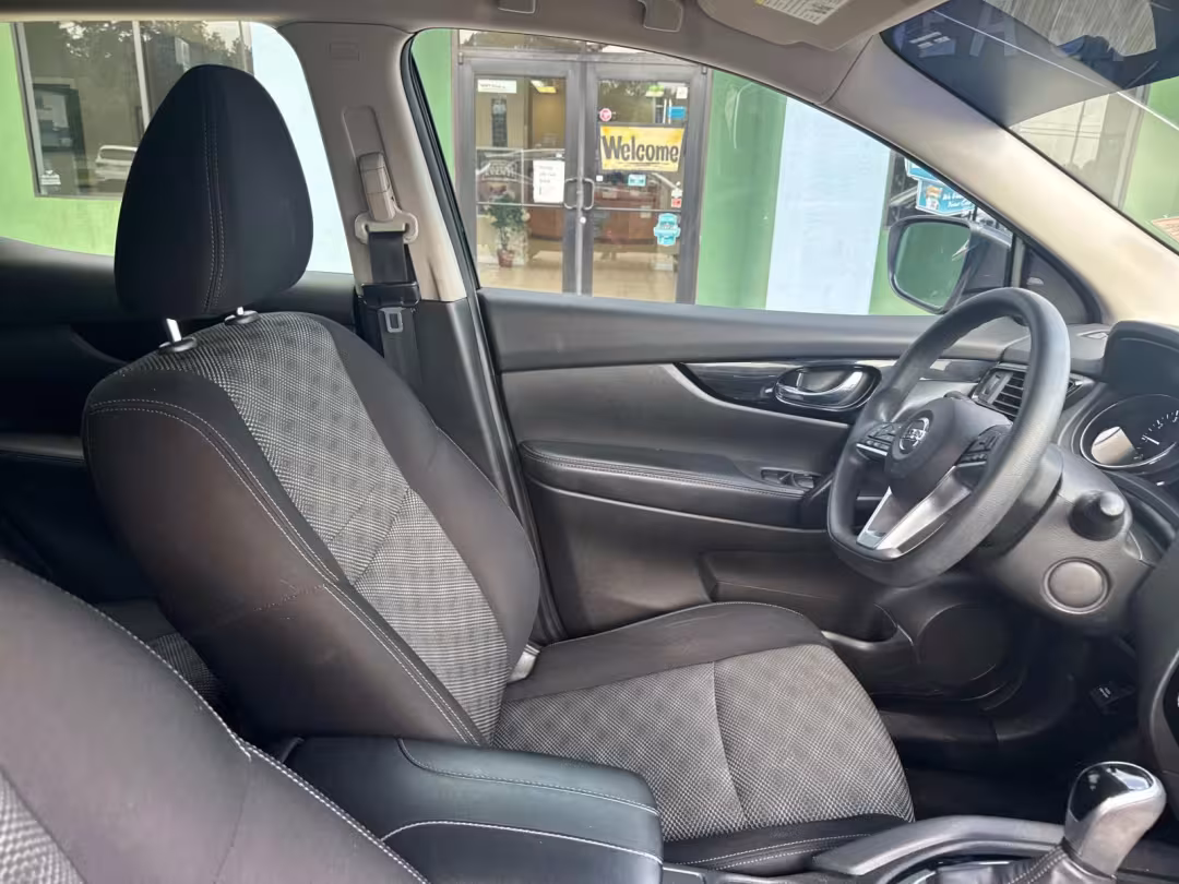 2020 Nissan Rogue Sport - JN1BJ1CV7LW550609 - Image #14