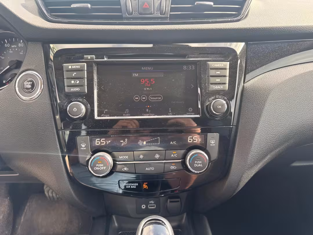 2020 Nissan Rogue Sport - JN1BJ1CV7LW550609 - Image #28