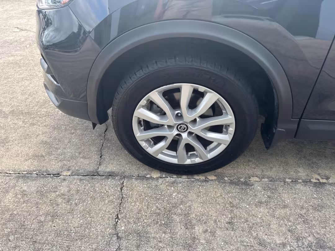 2020 Nissan Rogue Sport - JN1BJ1CV7LW550609 - Image #5
