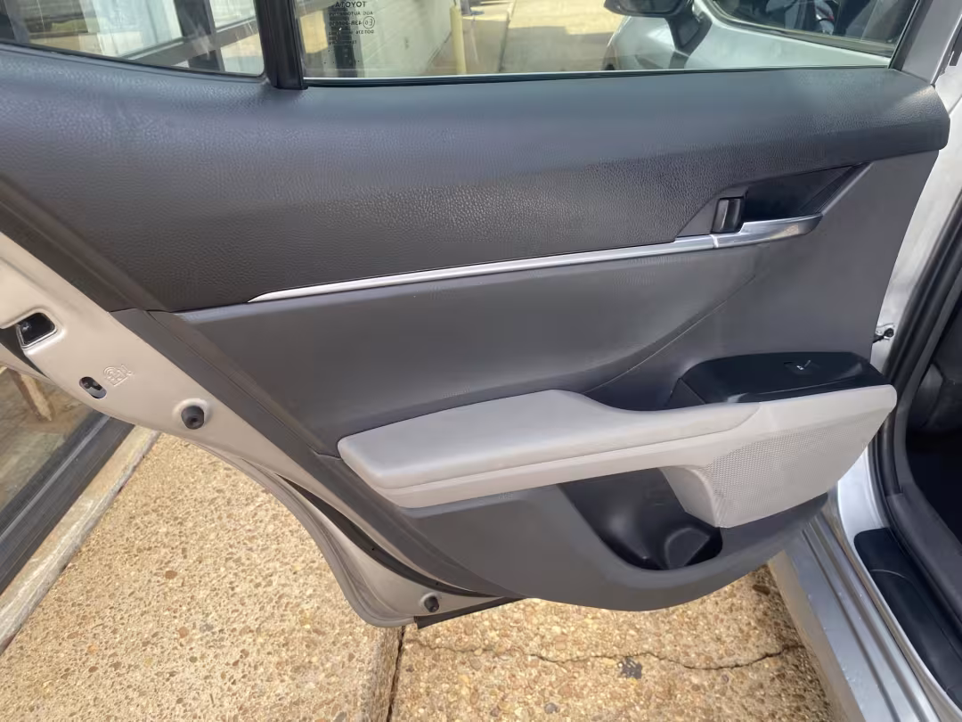 2020 Toyota Camry - 4T1C11AK7LU362951 - Image #12