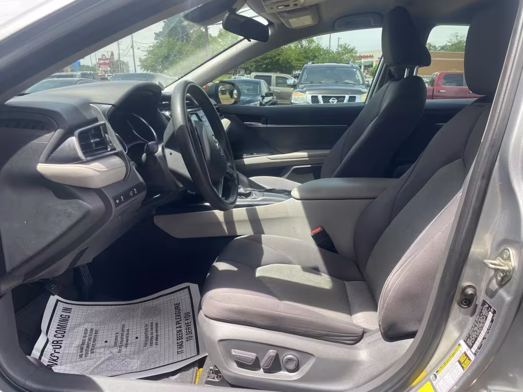 2020 Toyota Camry - 4T1C11AK7LU362951 - Image #9