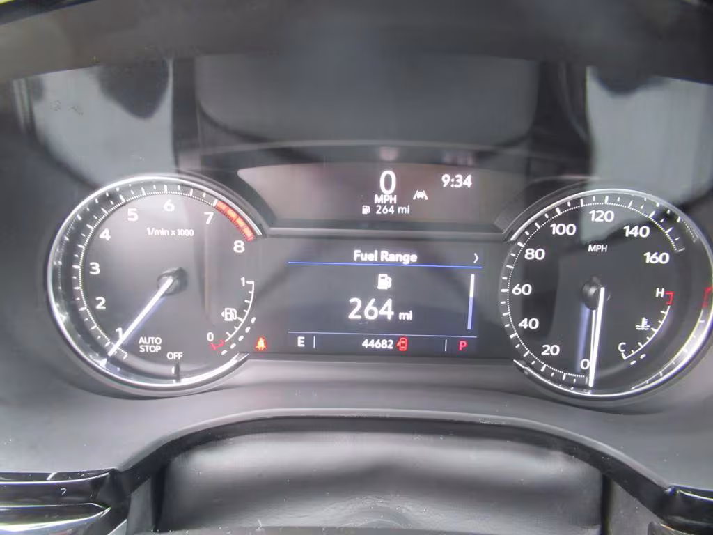 2021 Cadillac XT6 - 1GYKPCRS5MZ116896 - Image #24