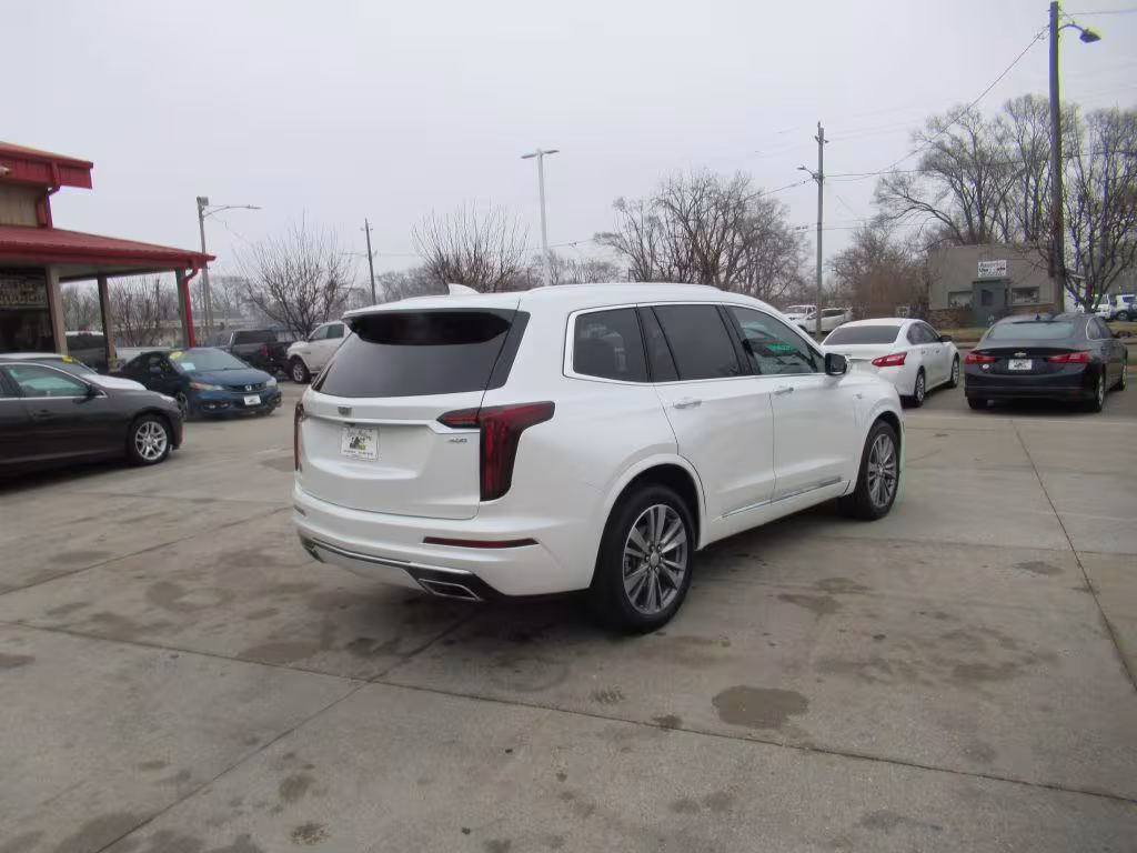 2021 Cadillac XT6 - 1GYKPCRS5MZ116896 - Image #4