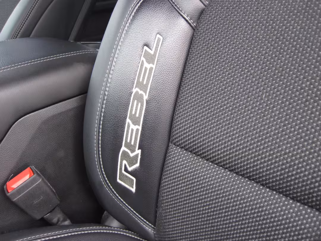 2021 Ram 1500 - 1C6SRFLT9MN588570 - Image #16