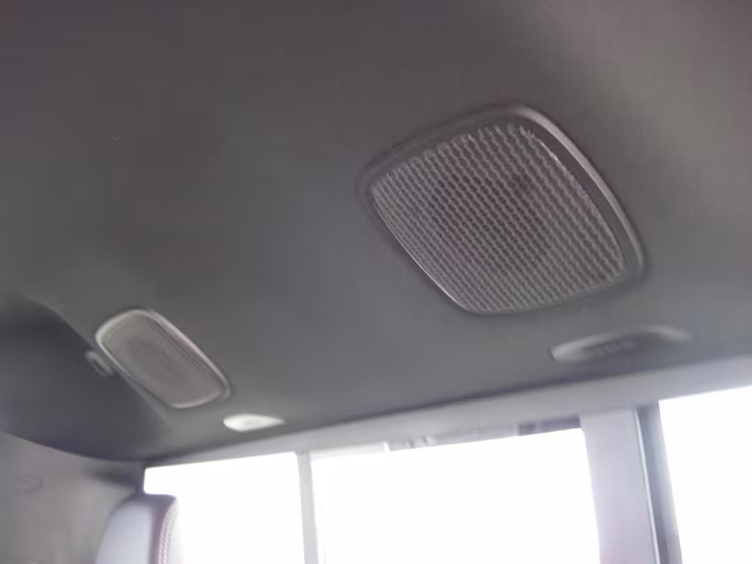 2021 Ram 1500 - 1C6SRFLT9MN588570 - Image #8