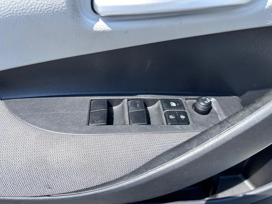 2021 Toyota Corolla - 5YFEPMAE0MP215862 - Image #17