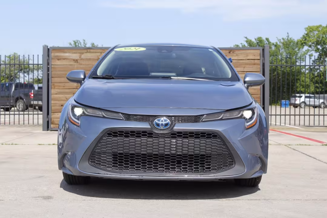 2021 Toyota Corolla - JTDEAMDE4MJ028206 - Image #1