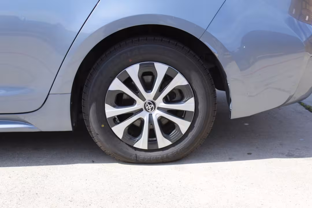 2021 Toyota Corolla - JTDEAMDE4MJ028206 - Image #5