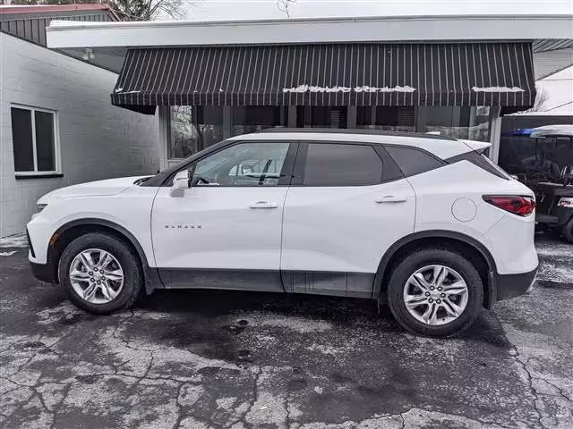 2022 Chevrolet Blazer - 3GNKBCR44NS145575 - Image #1