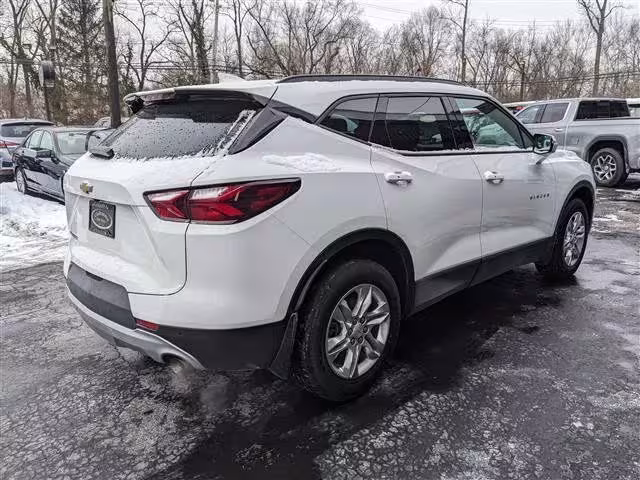 2022 Chevrolet Blazer - 3GNKBCR44NS145575 - Image #4