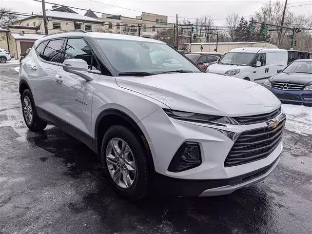 2022 Chevrolet Blazer - 3GNKBCR44NS145575 - Image #5