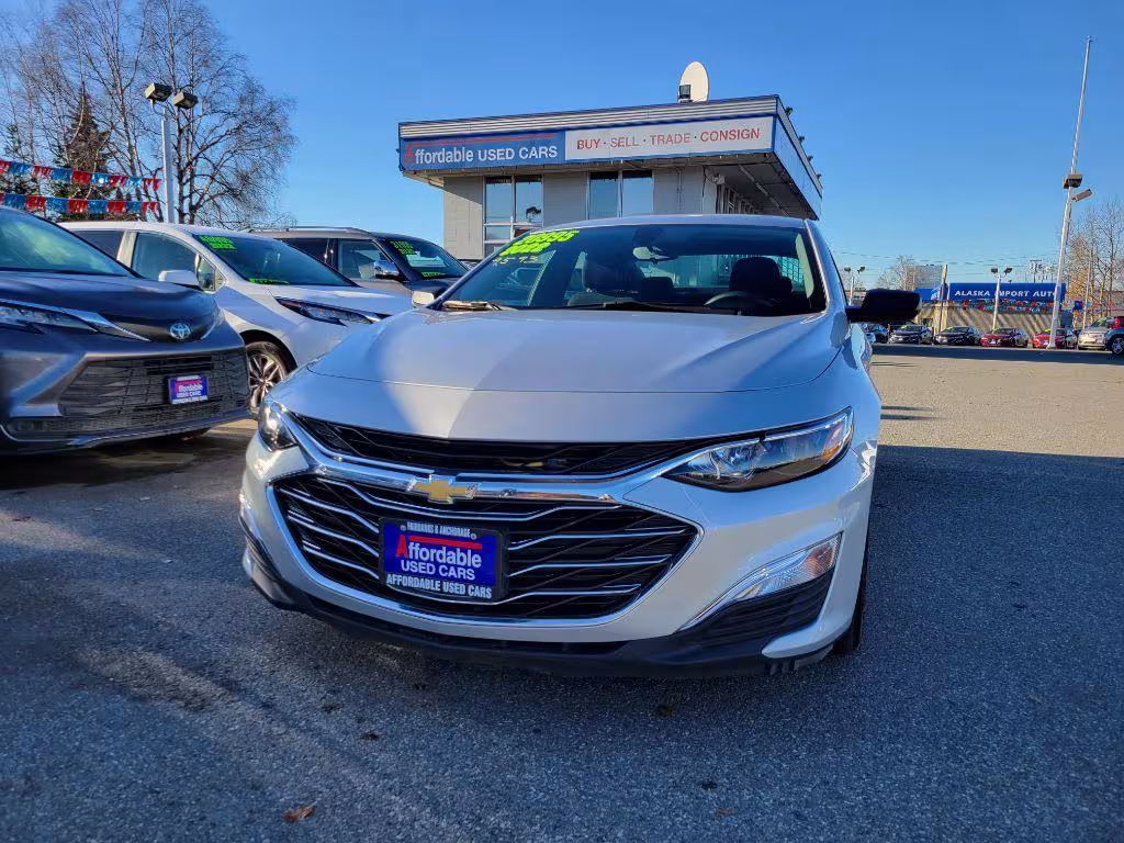 2022 Chevrolet Malibu - 1G1ZB5ST4NF147683 - Image #4