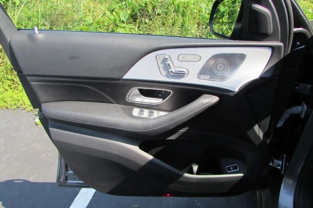 2022 Mercedes-Benz GLE - 4JGFB4KB4NA732980 - Image #9