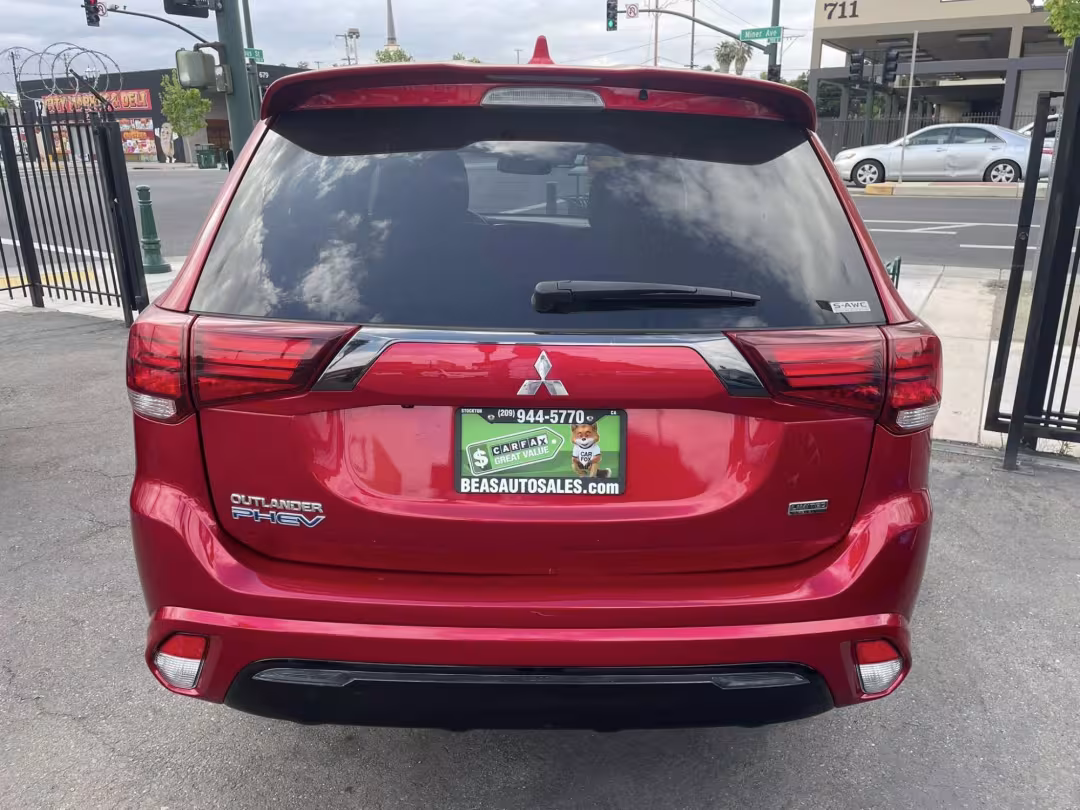 2022 Mitsubishi Outlander PHEV - JA4J2VA76NZ050258 - Image #11
