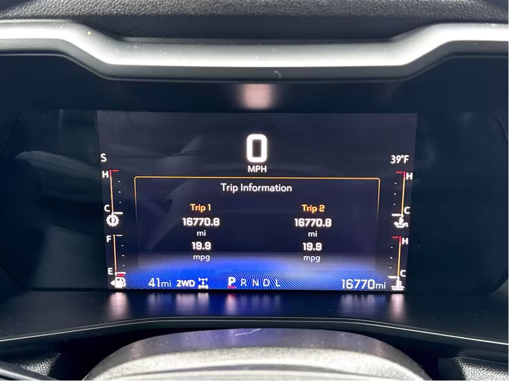 2023 Chevrolet Colorado - 1GCPTEEK3P1219195 - Image #12