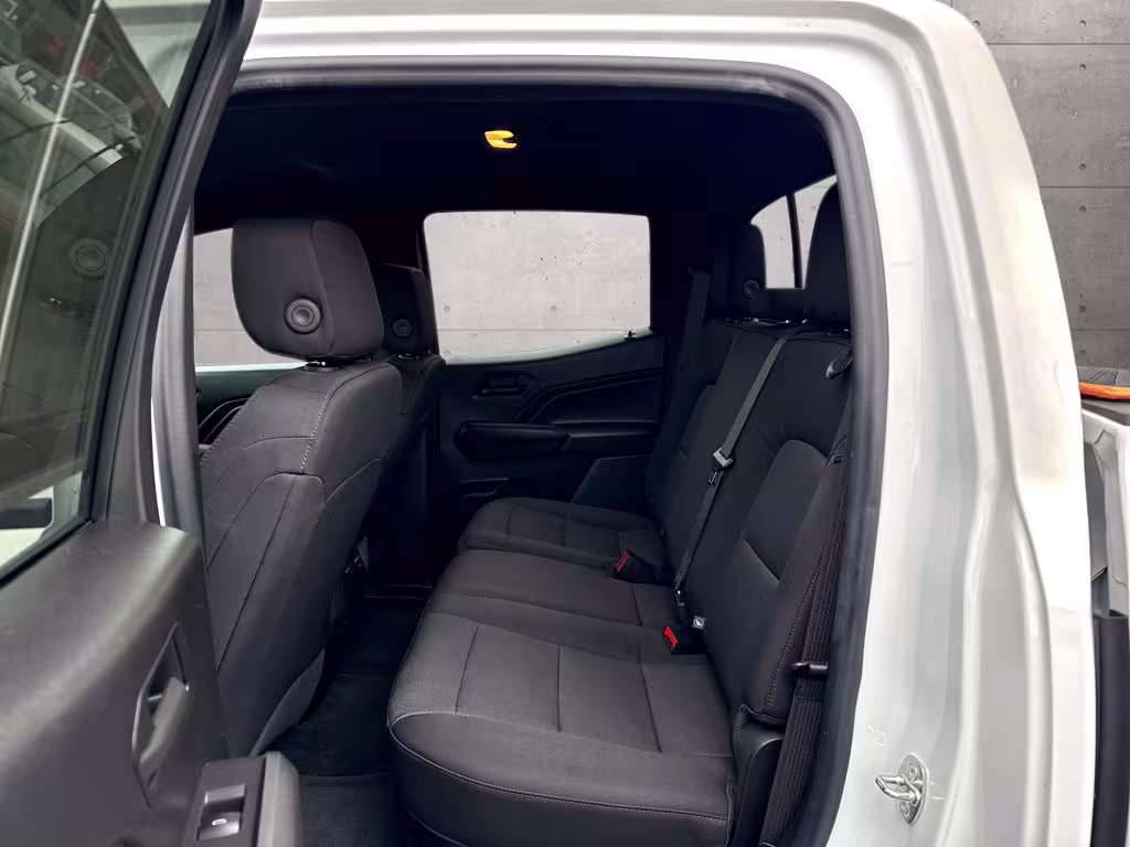 2023 Chevrolet Colorado - 1GCPTEEK3P1219195 - Image #19