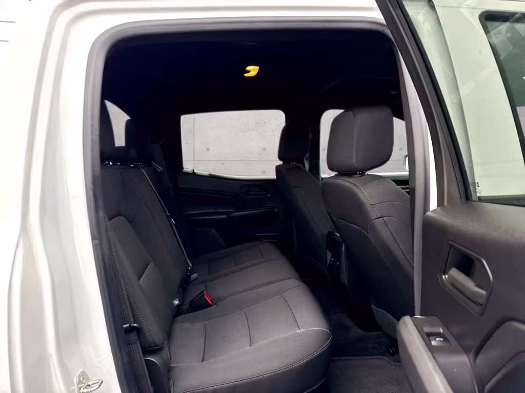2023 Chevrolet Colorado - 1GCPTEEK3P1219195 - Image #20