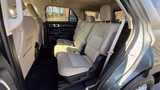2023 Ford Explorer - 1FMSK8BB6PGA00694 - Image #18