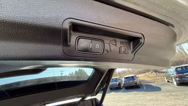 2023 Ford Explorer - 1FMSK8BB6PGA00694 - Image #23
