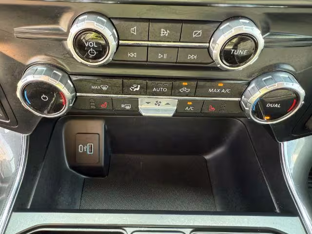 2023 Ford F-150 - 1FTFW1E88PFB06863 - Image #17