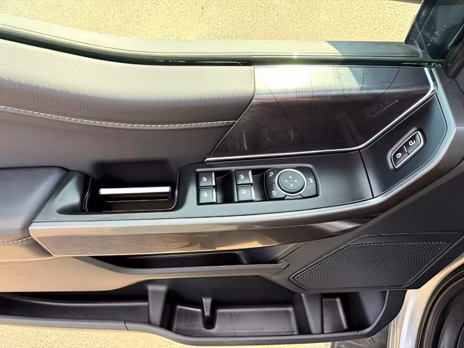 2023 Ford F-150 - 1FTFW1E88PFB06863 - Image #46