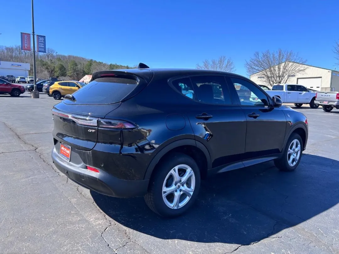 2024 Dodge Hornet - ZACNDFAN4R3A42676 - Image #2